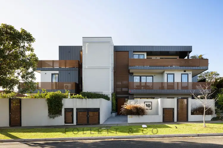 204/10 Station Avenue, Mckinnon VIC 3204