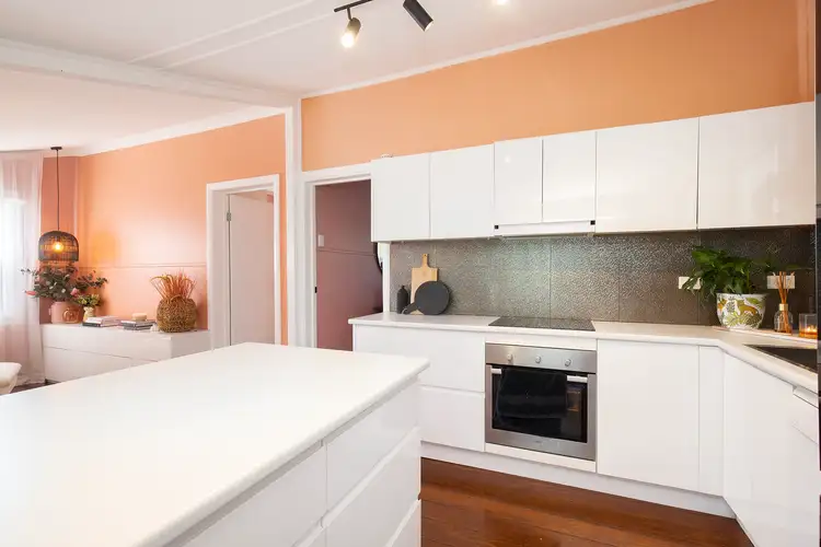 12 Robertson Street, Carrington NSW 2294