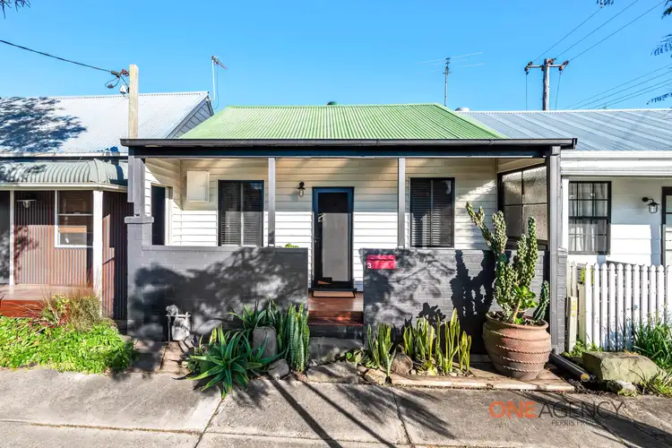 3 Bourke Street, Carrington NSW 2294