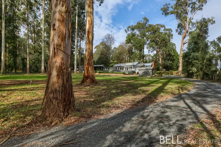 8 Lisheen Road