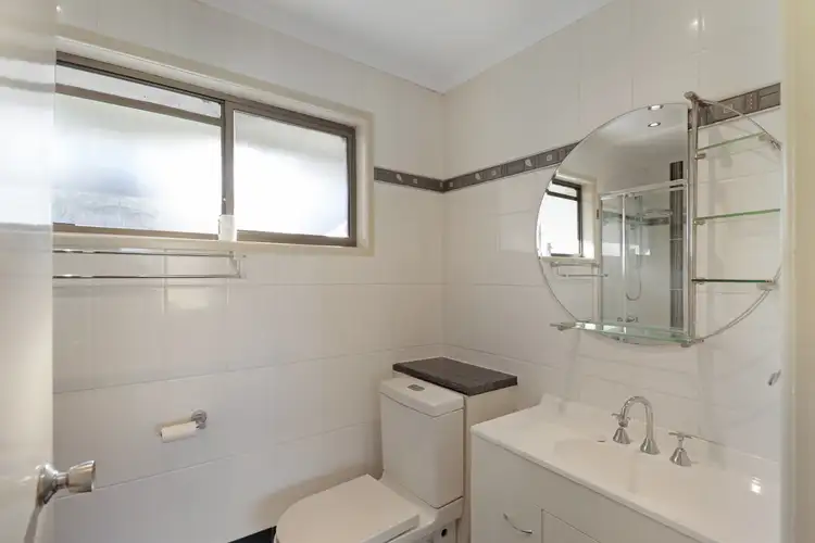 Sixth view of Homely unit listing, 5/9-15 Lady Caroline Close, Kooralbyn QLD 4285