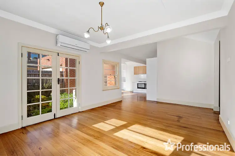 Third view of Homely unit listing, 1/26 Edwin Street, Ivanhoe VIC 3079