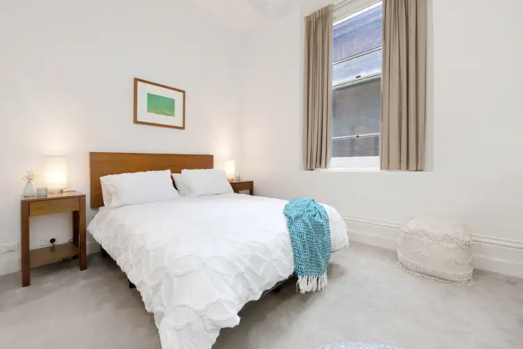 305/18-20 Bank Place, Melbourne VIC 3000