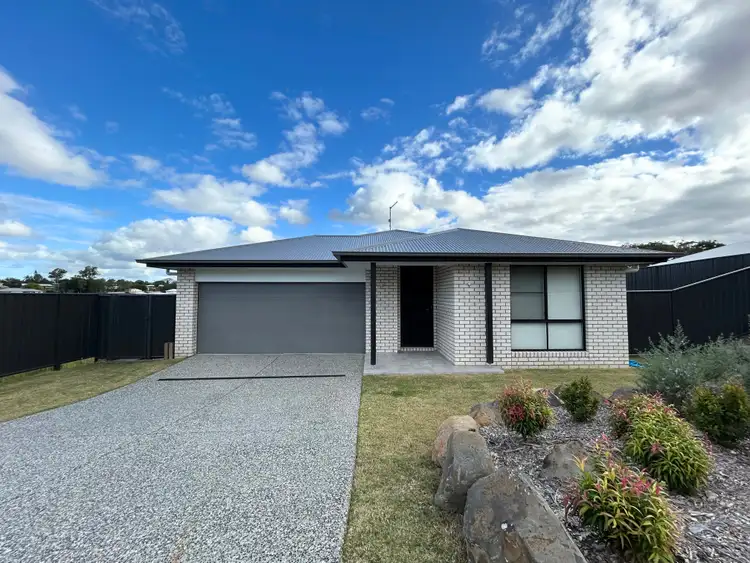 27 Champagne Lane, Southside QLD 4570