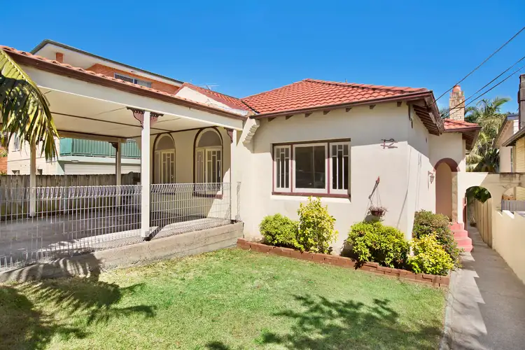 12 Cavill Street, Queenscliff NSW 2096