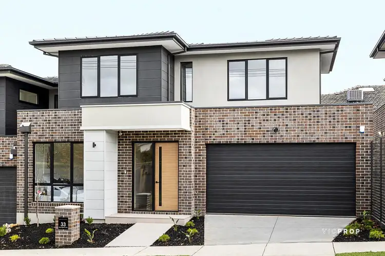 Main view of Homely house listing, 33 Buckingham Crescent, Doncaster VIC 3108