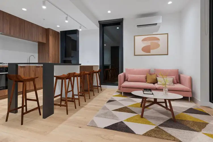 659 Dandenong Road