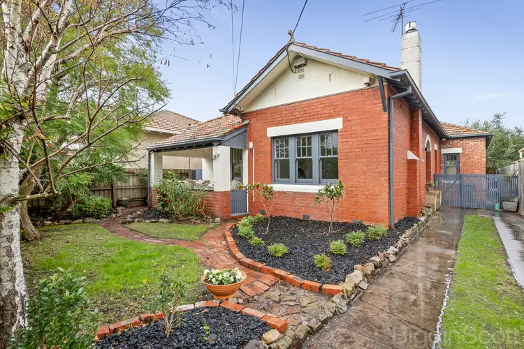 30 Magnolia Road, Gardenvale VIC 3185