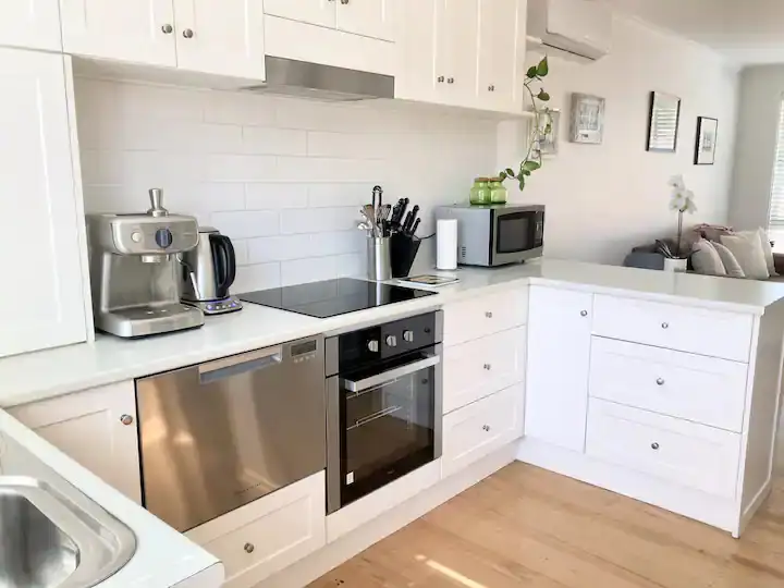 Second view of Homely unit listing, 3/20 Beatty Parade, Mornington VIC 3931