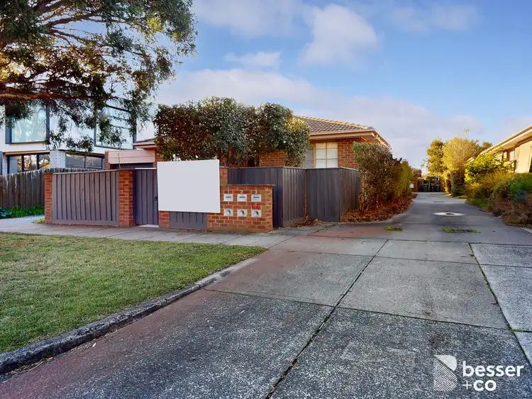 2/15 Oakleigh Road, Carnegie VIC 3163