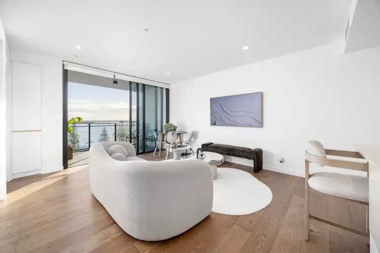 1092/163-167 Marine Parade, Southport QLD 4215