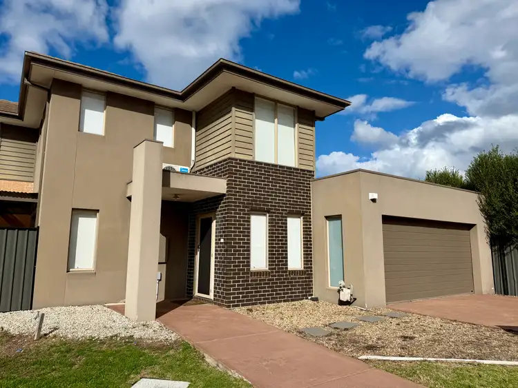 6 Tanner Mews, Point Cook VIC 3030