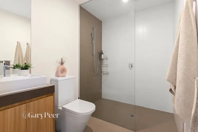 Fourth view of Homely apartment listing, 3/6 Kokaribb Road, Carnegie VIC 3163