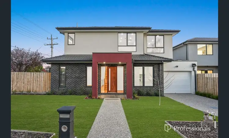 33 Crocus Crescent, Glen Waverley VIC 3150