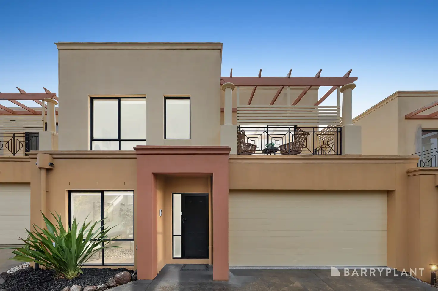 Main view of Homely townhouse listing, 2/276 Nepean Highway, Seaford VIC 3198