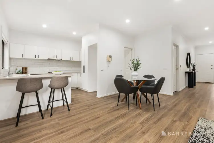 Third view of Homely townhouse listing, 2/276 Nepean Highway, Seaford VIC 3198