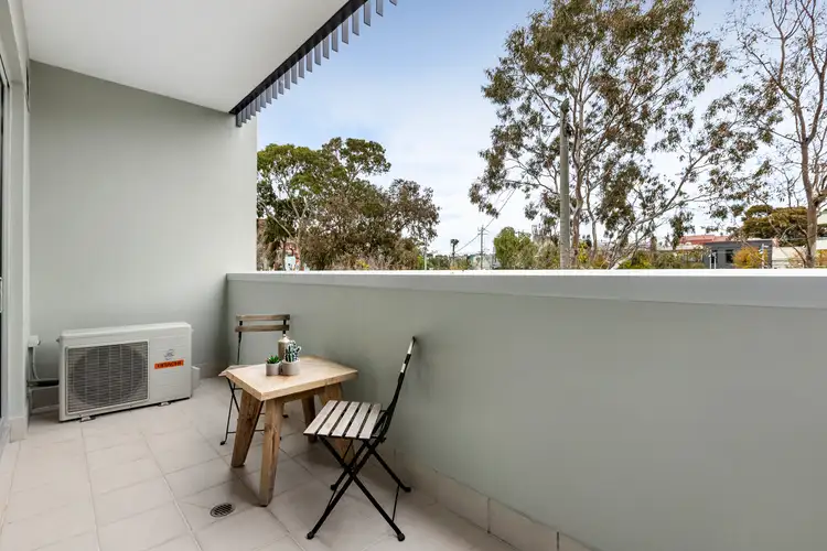 Sixth view of Homely apartment listing, 2/2 Maddock Street, Windsor VIC 3181