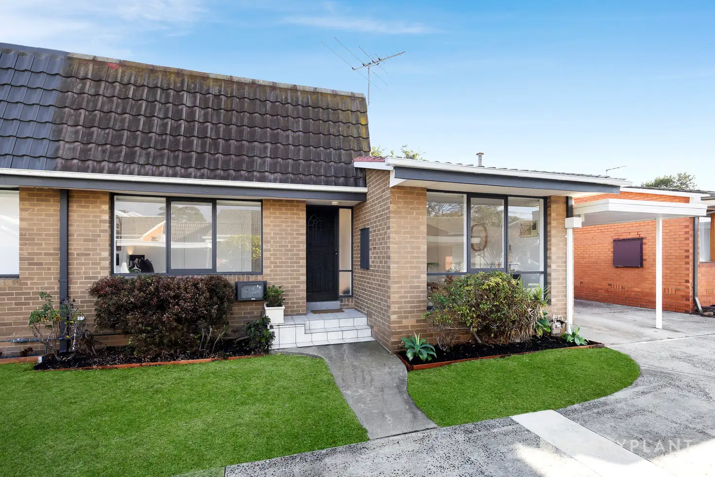 Main view of Homely unit listing, 17/5-7 Collocott Street, Mordialloc VIC 3195