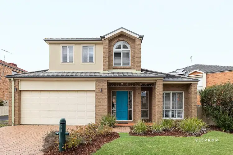 19 Casey Crescent, Viewbank VIC 3084