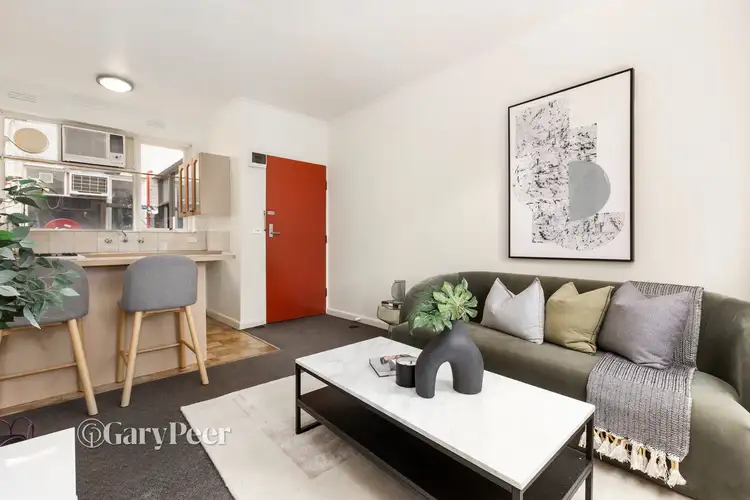 Second view of Homely apartment listing, 17/6 Williams Road, Prahran VIC 3181