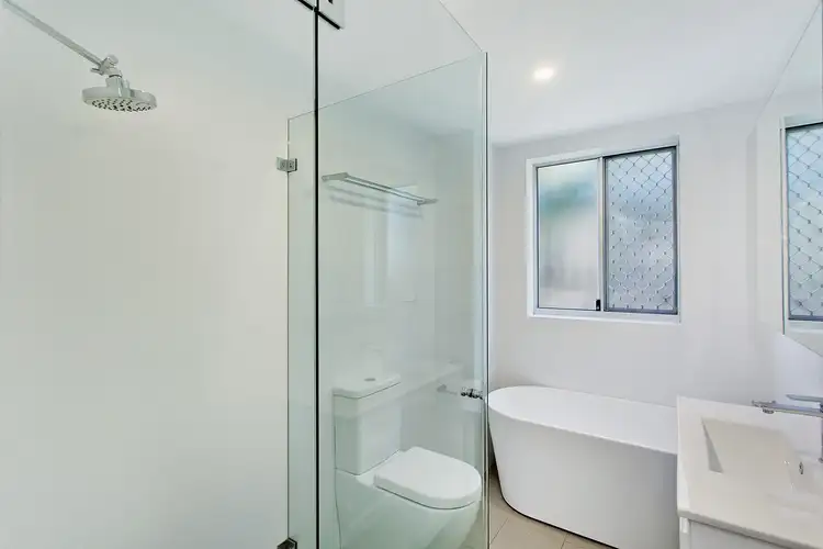 Fifth view of Homely apartment listing, 3/70 Harbord Road, Freshwater NSW 2096