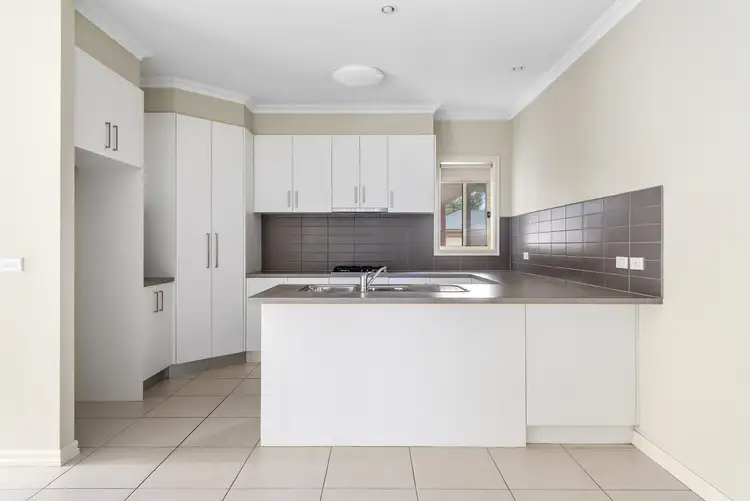 Fourth view of Homely unit listing, 2/128 Barry Street, Romsey VIC 3434