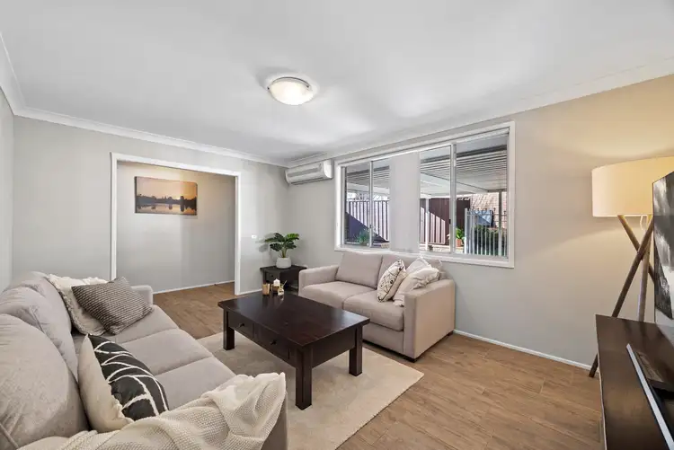 Second view of Homely house listing, 6 Rose Place, Cambridge Gardens NSW 2747