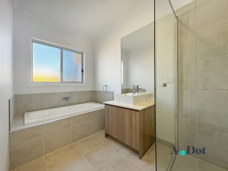Fifth view of Homely house listing, 8 Fuchsia Close, Officer VIC 3809