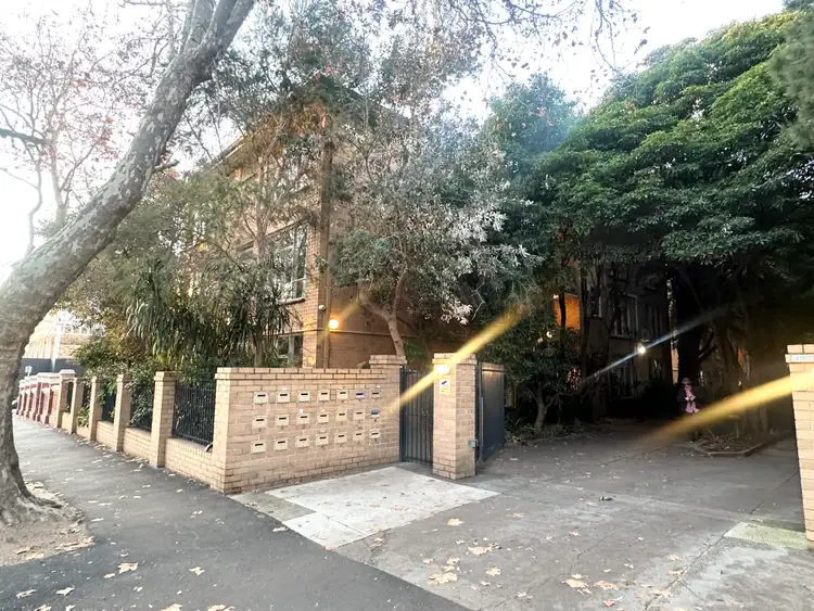 Main view of Homely apartment listing, 7/10 Acland Street, St Kilda VIC 3182