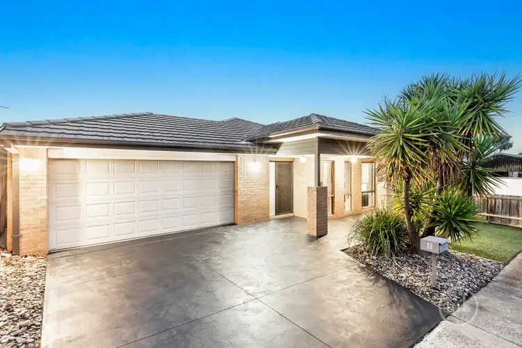 Second view of Homely house listing, 6 Piccadily Court, Doreen VIC 3754