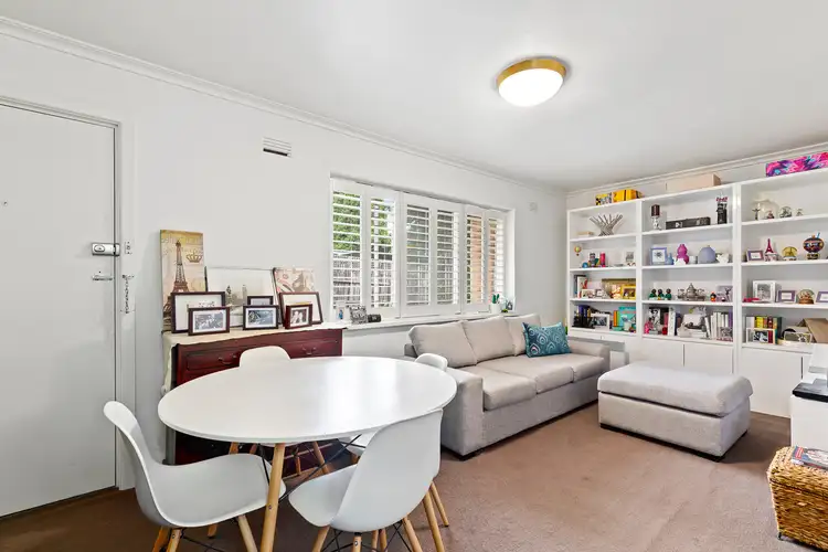 2/260 Wattletree Road, Malvern VIC 3144