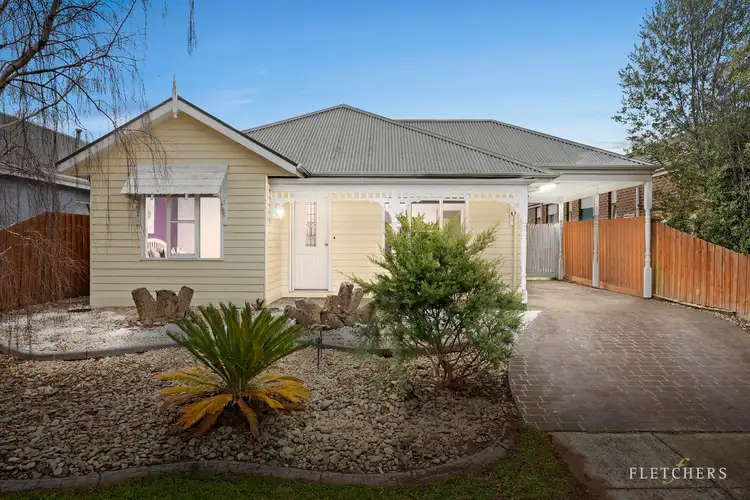 14 Darcy Niland Crescent