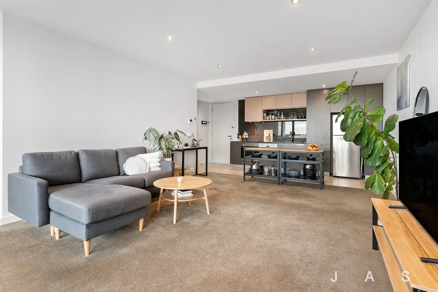 Main view of Homely apartment listing, 33/12 Crefden Street, Maidstone VIC 3012