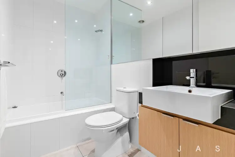 Sixth view of Homely apartment listing, 33/12 Crefden Street, Maidstone VIC 3012