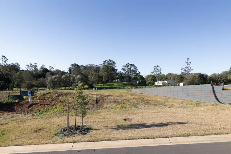 Lot 7, Halcyon  Street, Mount Kynoch QLD 4350