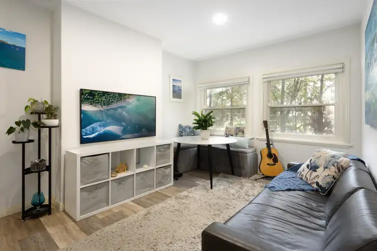 2/1 Eurobin Avenue, Manly NSW 2095