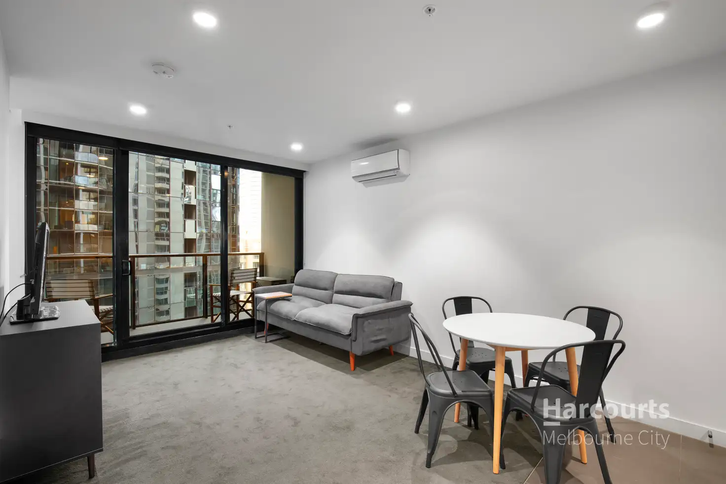 Main view of Homely apartment listing, 1814/33 MacKenzie Street, Melbourne VIC 3000