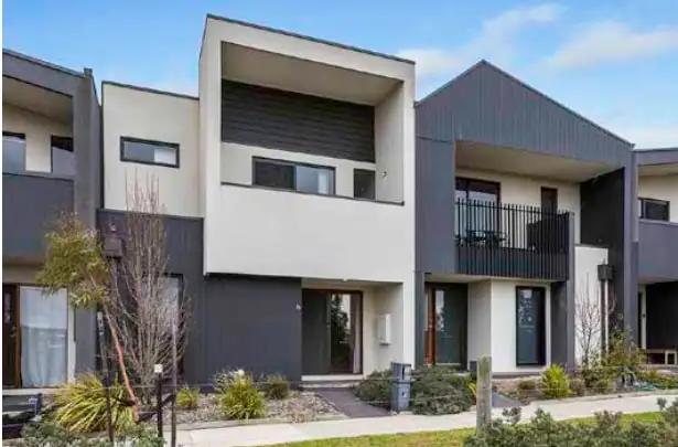 16 Magenta Walk, Tarneit VIC 3029
