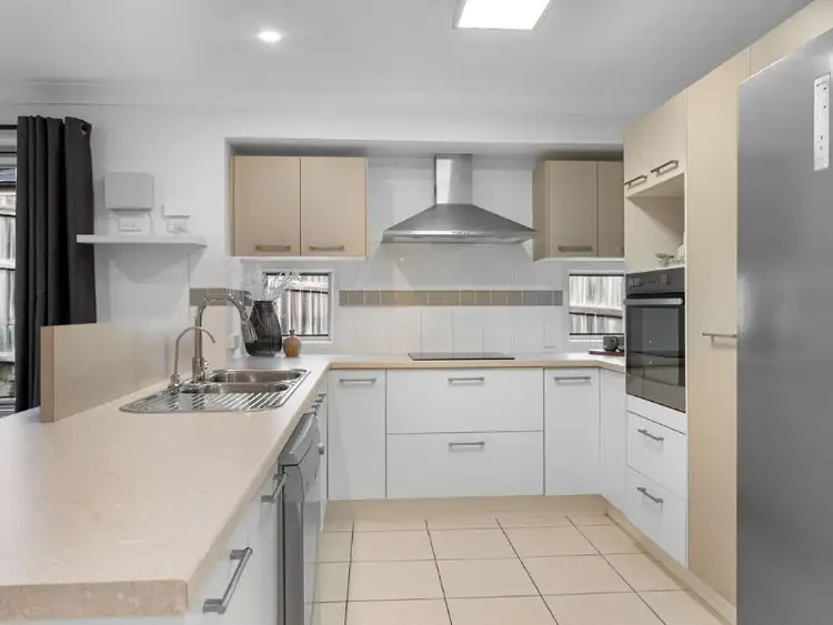 Second view of Homely house listing, 19 SPECKLED Circuit, Springfield Lakes QLD 4300