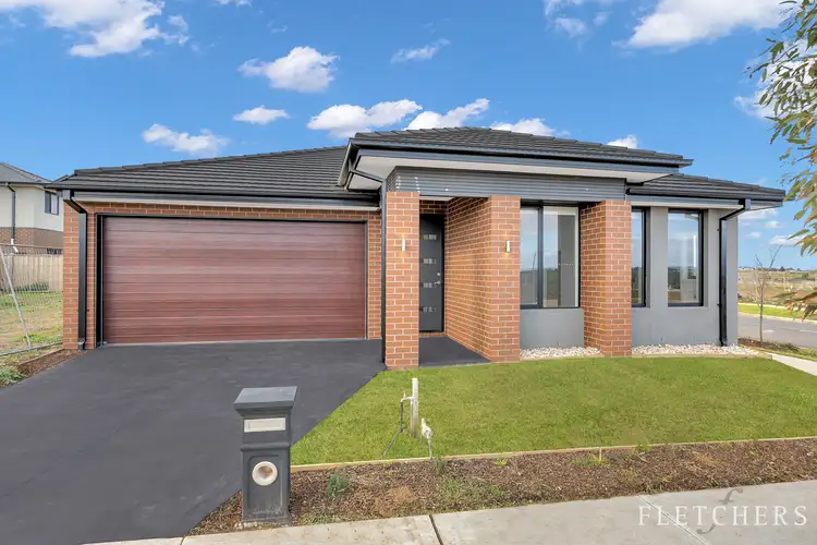 7 Cheynes Road, Weir Views VIC 3338