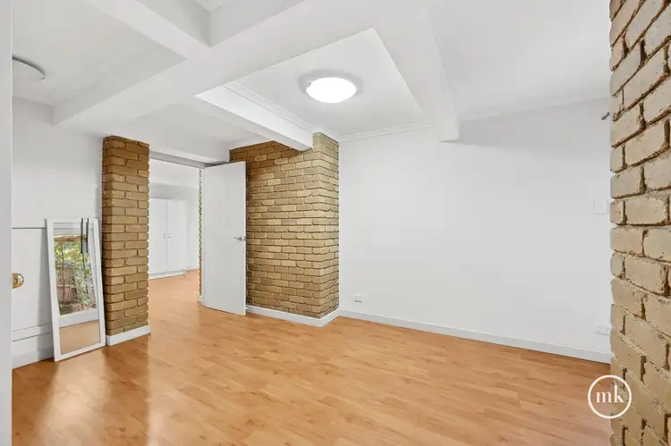 Fifth view of Homely unit listing, 33a Buena Vista Drive, Montmorency VIC 3094