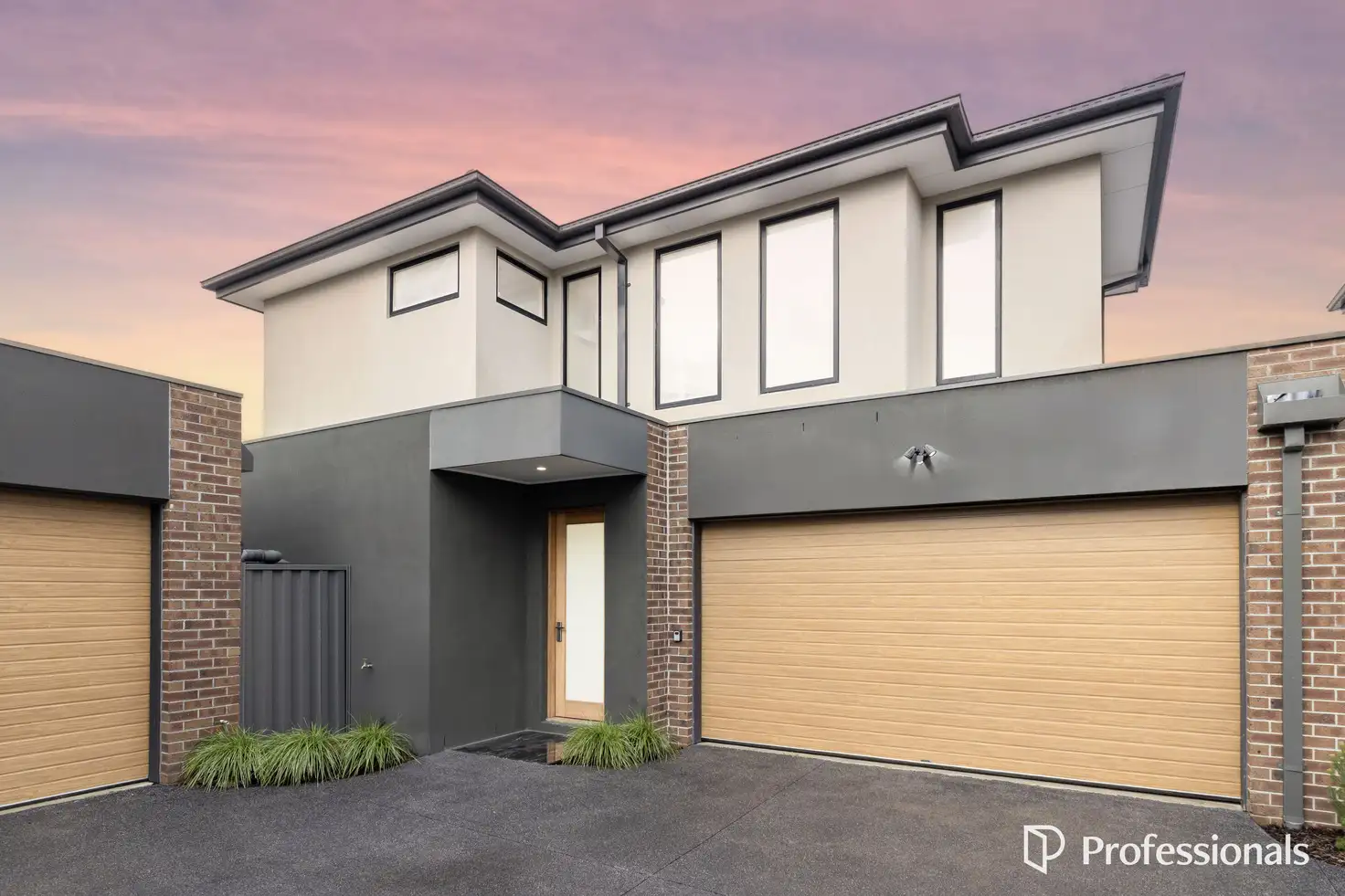 Main view of Homely townhouse listing, Unit 1/7-8 Blanche Court, Doncaster East VIC 3109
