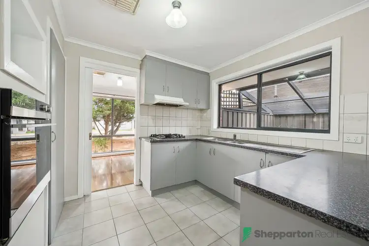 Fifth view of Homely house listing, 8 Solar Court, Shepparton VIC 3630