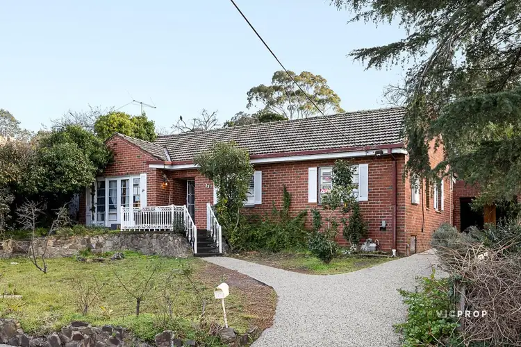 Main view of Homely house listing, 39 Bellevue Avenue, Rosanna VIC 3084