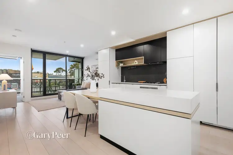 Second view of Homely apartment listing, 203/7 Nepean Highway, Elsternwick VIC 3185