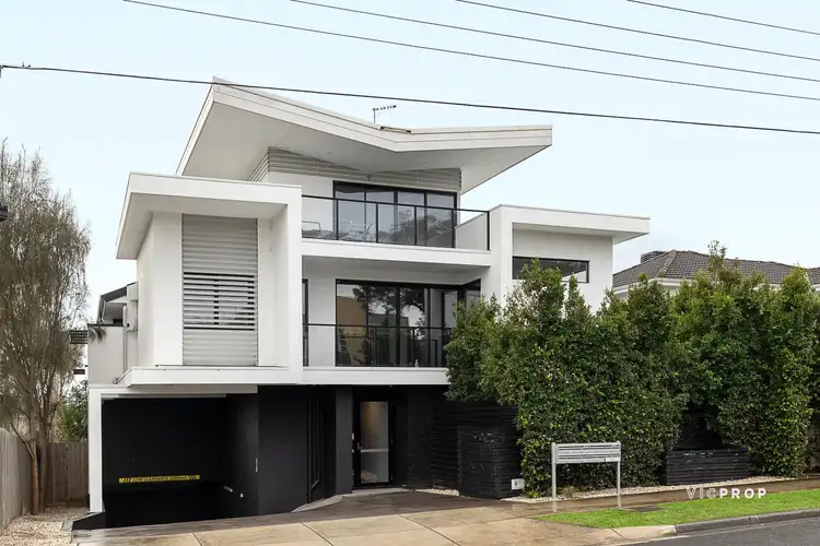 Main view of Homely townhouse listing, 4/945 Doncaster Road, Doncaster East VIC 3109