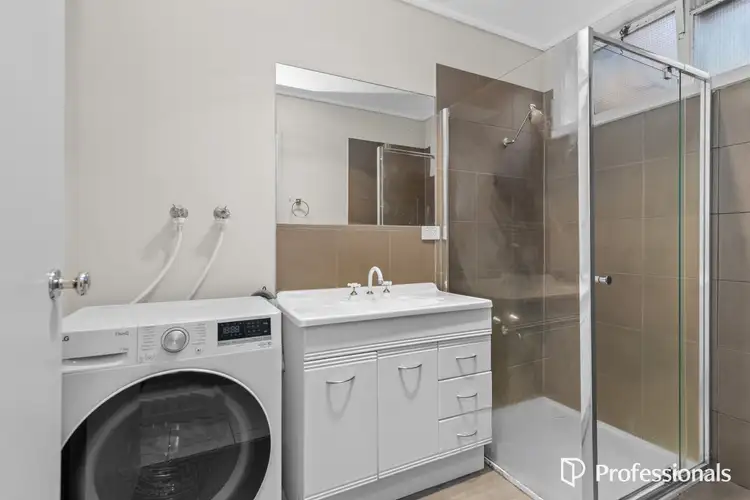Sixth view of Homely unit listing, 2/24 Shirley Avenue, Glen Waverley VIC 3150