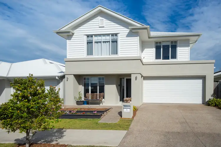 16 Burrum Crescent, Nirimba QLD 4551