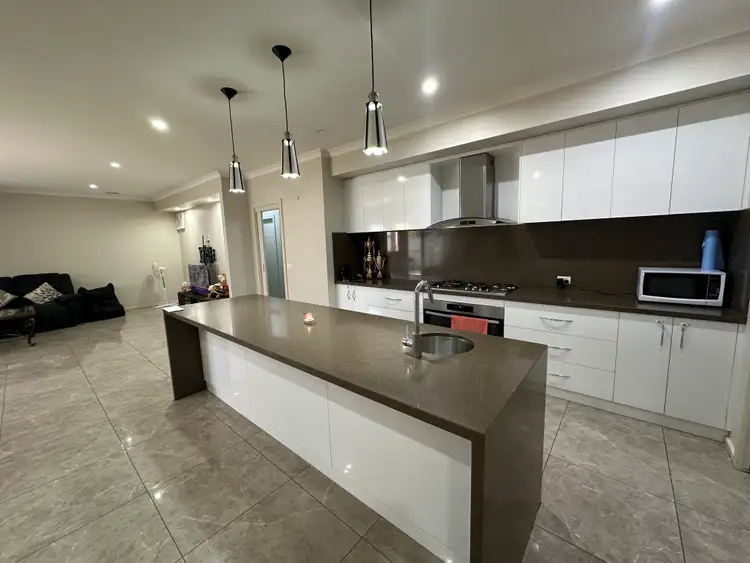 Second view of Homely house listing, 5 Kalbarri Street, Shepparton VIC 3630