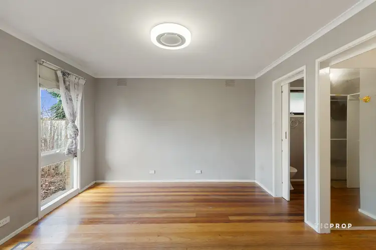 Fifth view of Homely house listing, 29 Strathmore Crescent, Hoppers Crossing VIC 3029